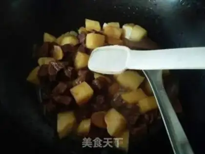 Make Potato beef step 12