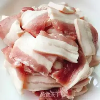Make White fried meat step 1