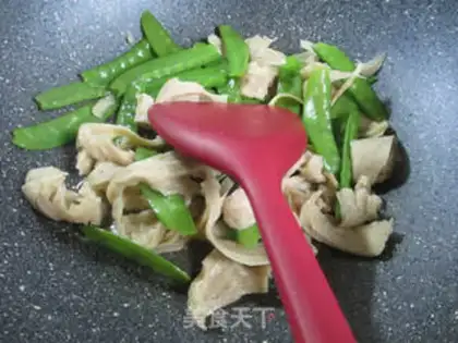 Make Dutch Bean Mask step 2