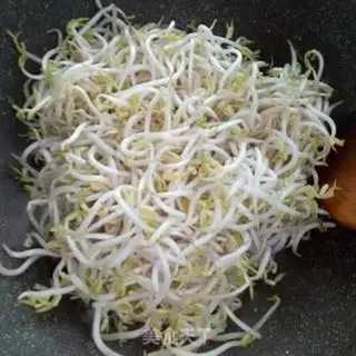 Make Jealousy bean sprouts step 2