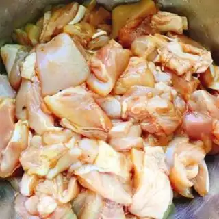Make Bean petal chicken step 1