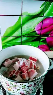 Make Delicious red meat step 1