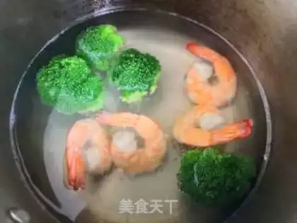 Make Fish tofu noodles step 5