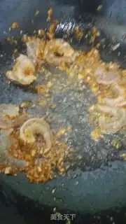 Make Garlic shrimp cabbage step 5