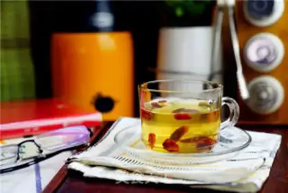 Make Red-tree cedar tea step 5