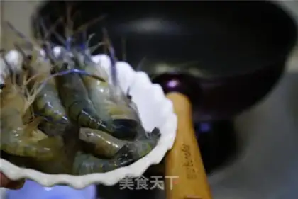 Make Shrimp noodles step 2