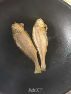Make Red-burned yellow fish step 2