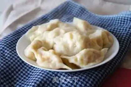 Make Plumbing and egg dumplings step 9