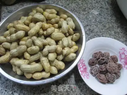 Make Plum peanuts step 0