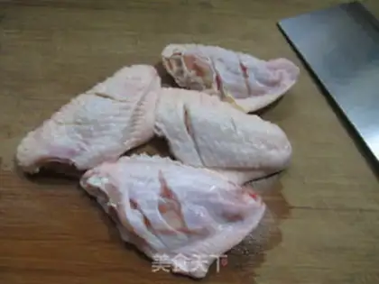 Make A thousand pieces of wings step 1