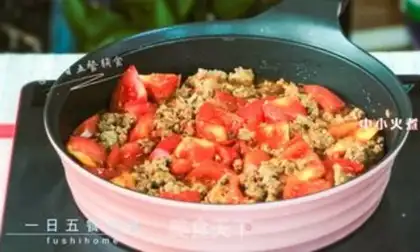 Make Tomato beef sauce step 6