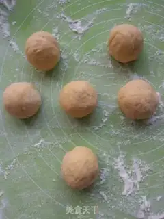 Make Pumpkin buns step 4