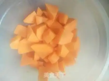 Make The chicken radish lotion soup step 1