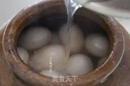 Make Homemade duck eggs step 3