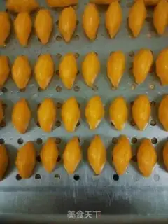 Make Orange Lotus Horn step 8