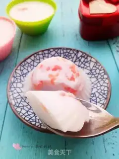 Make The red grapefruit milk freeze step 11