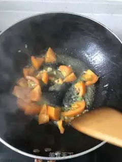Make Tomato blossoms step 4