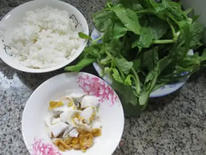 Make Pork egg radish step 0