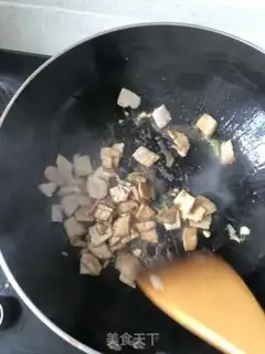 Make Round onion wood step 5