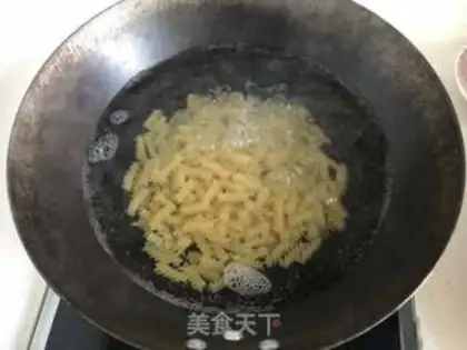 Make Tomato sauce pasta step 10