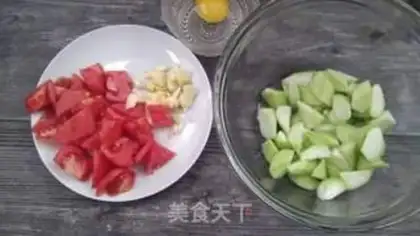 Make Tomato smelt step 1