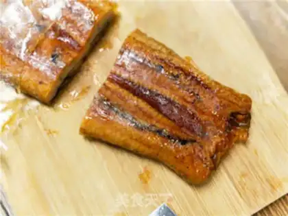 Make Quick-hand eel claws step 4