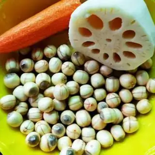 Make Fresh Lotus fried the tarts step 0