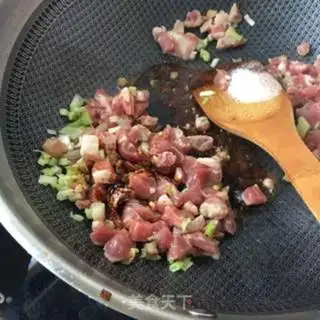 Make The broccoli sprouts step 6