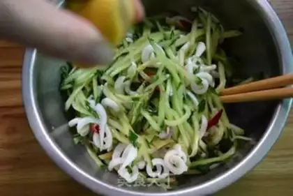 Make Cucumber squid step 7