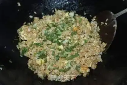 Make Soy sauce, fried rice step 7