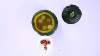 Make The roses, the gold melons step 6