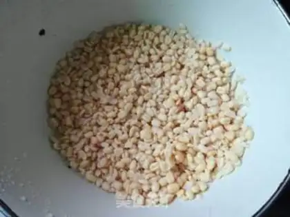 Make Green bean cake step 2