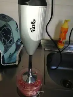 Make Fresh pomegranate juice step 2