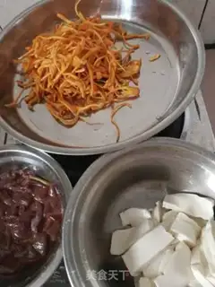 Make Porridge, pork, tofu soup step 0