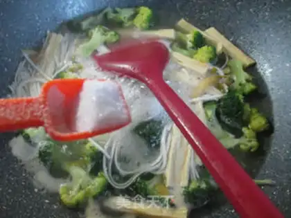 Make Squeeze the veal of gravy and gravy step 4