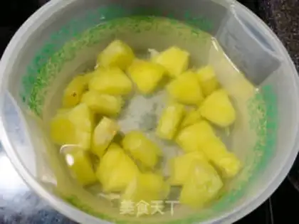 Make Pineapple sweet tofu step 0