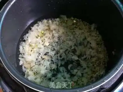 Make Silver ear green bean soup step 4