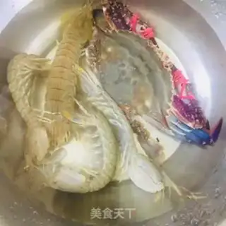 Make Fast-food crab congee step 1
