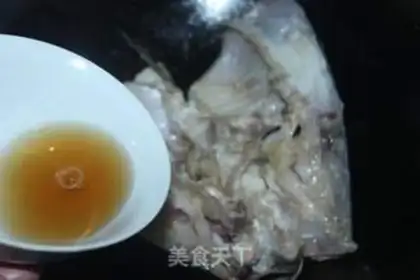 Make Fish head soup step 2