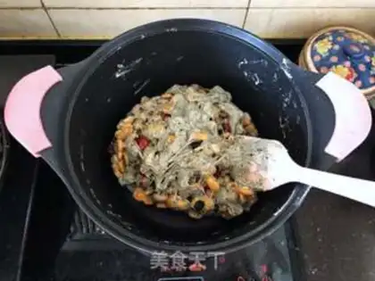 Make Black sesame fruit and snow souffle step 8