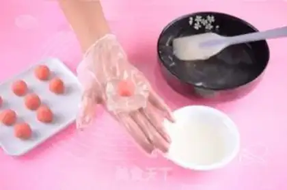 Make Crystal Rose Mooncake step 11