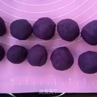 Make The potato moon cake step 3