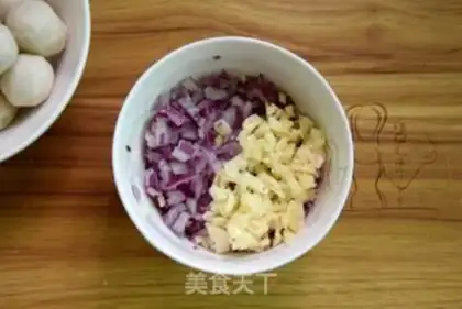 Make Curry fishballs step 1