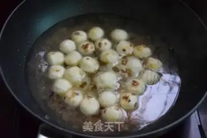 Make Curry fishballs step 4
