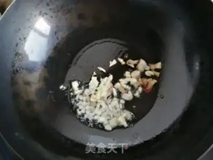 Make Garlic potato leaves step 3