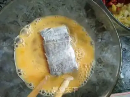 Make Red-fried fish step 1