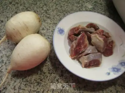 Make Duck-leg radish soup step 0