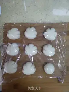 Make Little clouds step 10