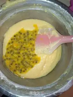 Make A pound cake of clot nuts step 4