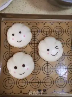 Make Little clouds step 20